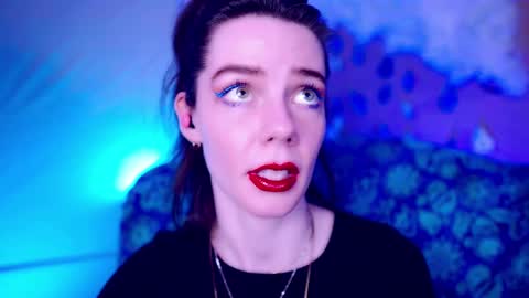 Bella Bondai online show from September 18, 10:36 am