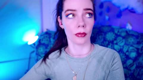 Bella Bondai online show from September 15, 3:04 am