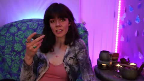 Bella Bondai online show from March 12, 9:02 am