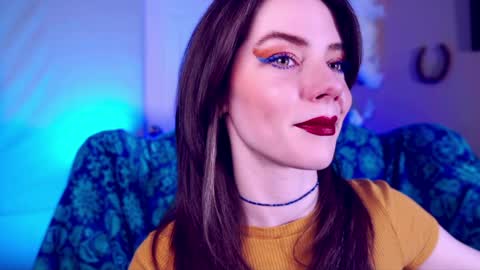 Bella Bondai online show from April 8, 10:45 pm