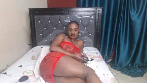 Xoe online show from December 17, 7:07 pm