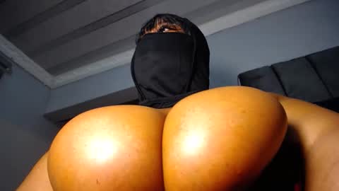 xpanther_23 online show from December 23, 12:47 am