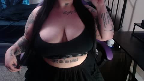 xorileyschembri online show from February 2, 1:02 am