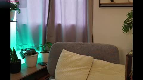 Blue online show from February 9, 7:27 pm