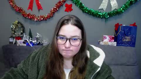 xx daniella xx online show from December 15, 7:24 am