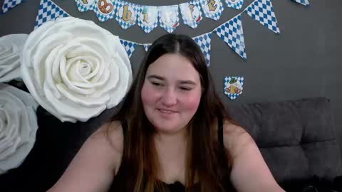 xx daniella xx online show from October 3, 8:41 am