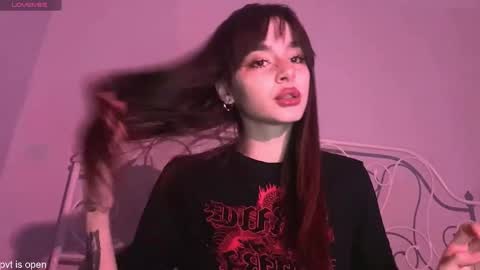 Lily online show from December 22, 3:09 am