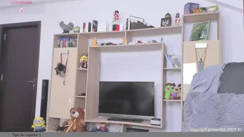 Nico online show from February 27, 2:10 pm