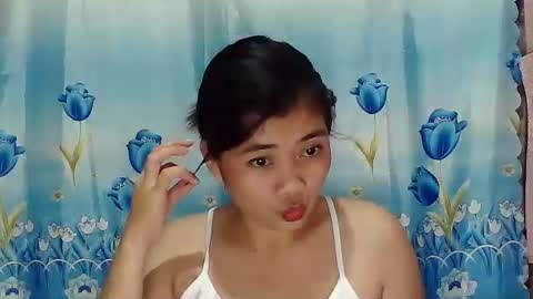 xxolevia online show from November 23, 1:24 pm