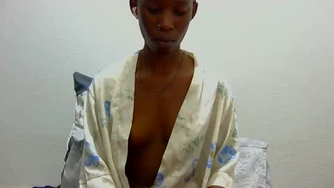 xxsexytalia28 online show from March 12, 7:14 pm