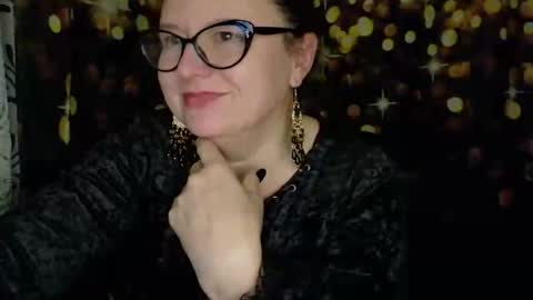 Anika online show from December 14, 8:03 pm