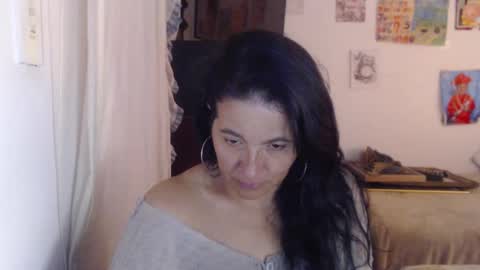 yasmin_love85 online show from October 6, 5:18 pm