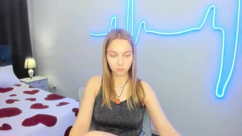 Yasmina online show from September 28, 9:42 pm