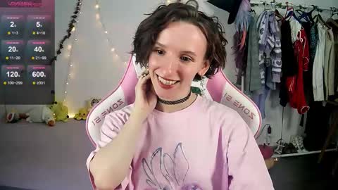 Liya online show from October 5, 2:22 pm