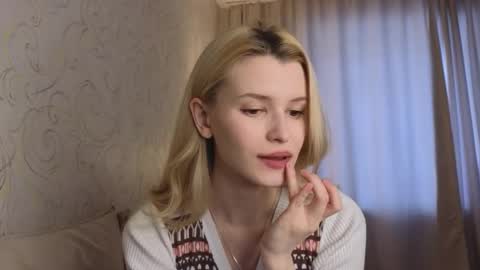 Yenna online show from February 25, 6:12 am