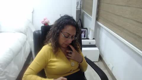 jessy online show from October 12, 4:15 am