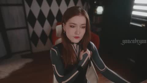 ynnenbrynn online show from September 27, 7:48 am