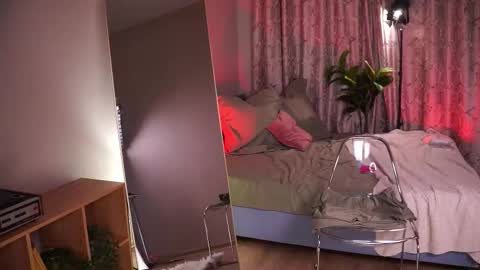 Yoko online show from February 3, 5:38 am