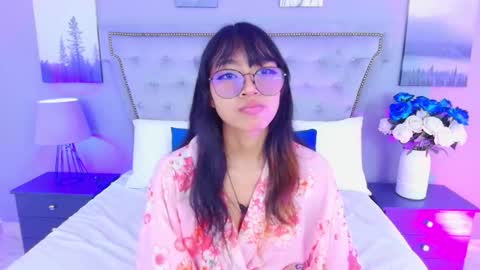 Yommi Winx online show from October 2, 9:20 pm