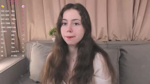 Elizabeth brunette -- Darline blonde  online show from November 17, 9:21 am