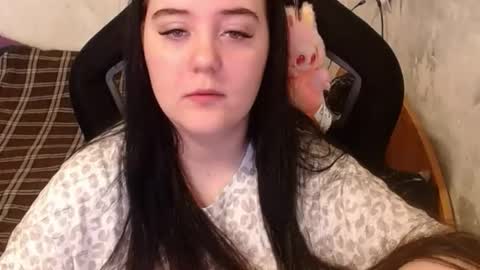 your_8a8y online show from September 22, 7:07 am