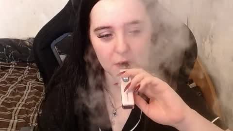 your_8a8y online show from September 17, 6:22 am