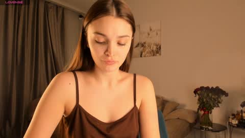 Camilla online show from February 20, 8:09 pm