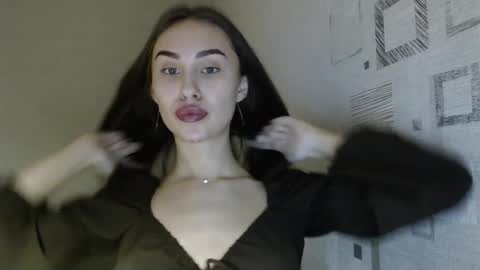 Amelia online show from March 8, 2:54 pm