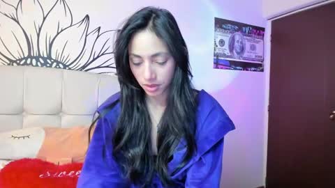 mia3 online show from February 18, 2:27 pm