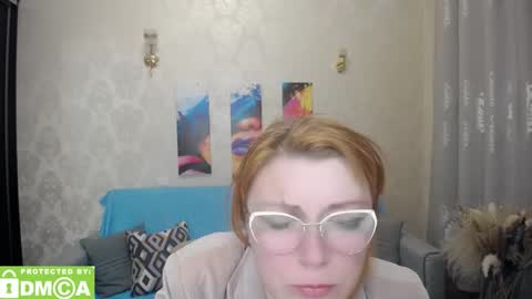 your_fantasyyyy online show from February 28, 3:22 pm