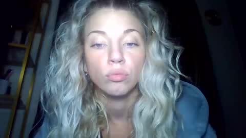 your_fav1 online show from November 29, 8:29 am