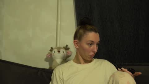 Meri  online show from December 20, 8:57 pm