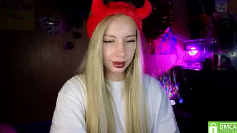 Alice  online show from October 1, 1:32 am