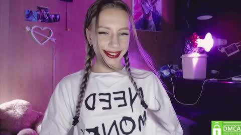 Alice  online show from September 23, 1:37 am