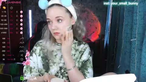 Molly online show from October 13, 3:09 am