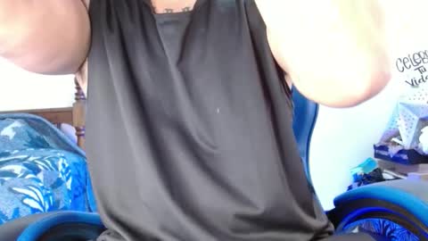 yourfavorite_bigclit online show from March 21, 9:03 am