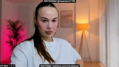 roxana online show from November 3, 2:32 pm