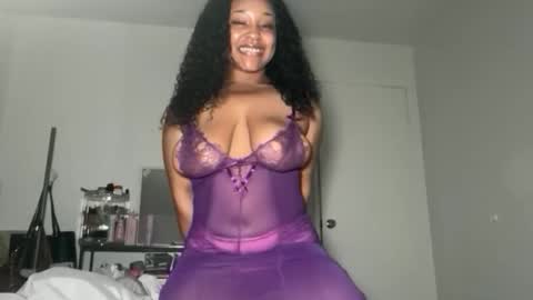 YOURMOMMY online show from May 5, 5:21 am