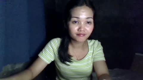 yourqueen1101 online show from June 24, 4:17 pm