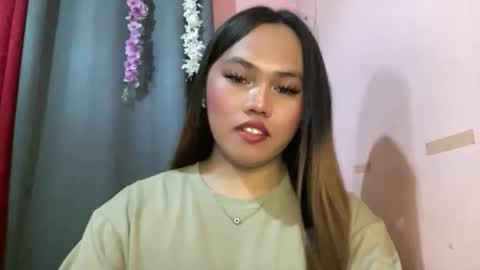 yourspecialgirl_rhea online show from April 13, 7:31 am