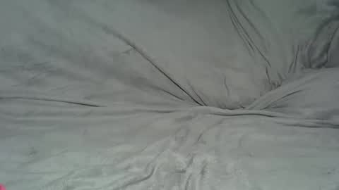 yourtamaitresse online show from November 22, 10:45 pm