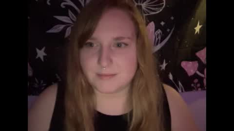 yourthickgingergoddess online show from March 3, 5:16 am