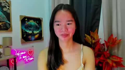 ashy online show from February 13, 4:19 pm