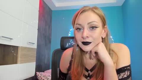 YourVenus00 -Follow my OF online show from January 24, 4:17 pm
