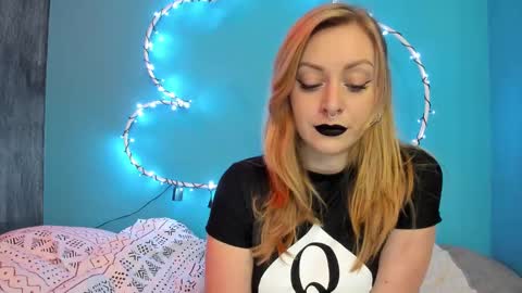 YourVenus00 -Follow my OF online show from February 8, 3:31 pm