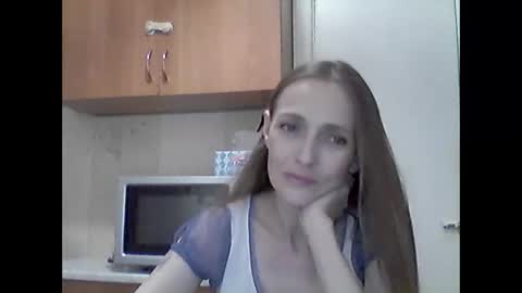 Youur light online show from June 7, 6:04 pm
