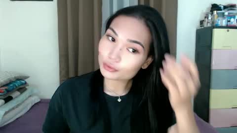 yrdrmgrl_jennie26 online show from December 18, 10:53 am