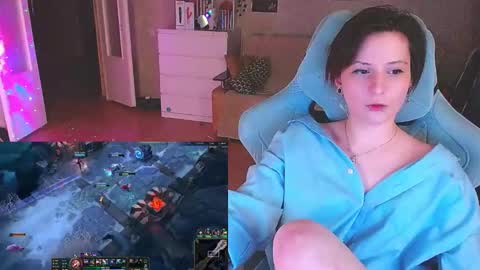 Kris online show from March 12, 6:43 pm