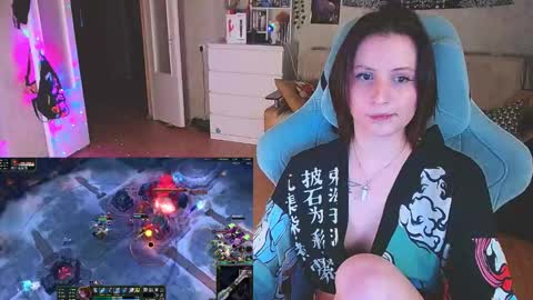 Kris online show from January 22, 8:49 pm