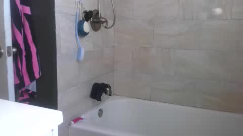 Payton kelly online show from February 8, 3:38 pm